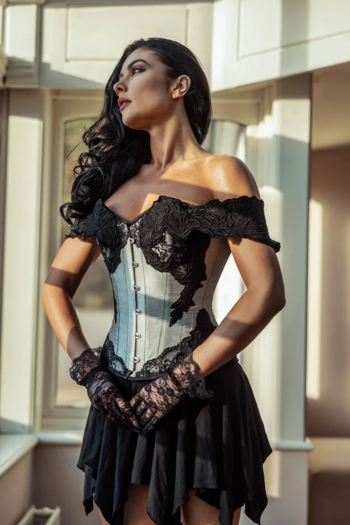 overbust corset