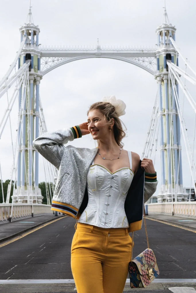 overbust corset