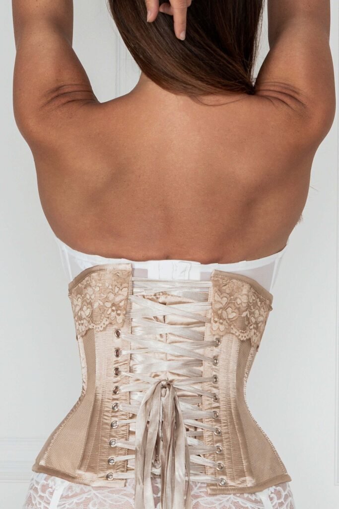 underbust corset