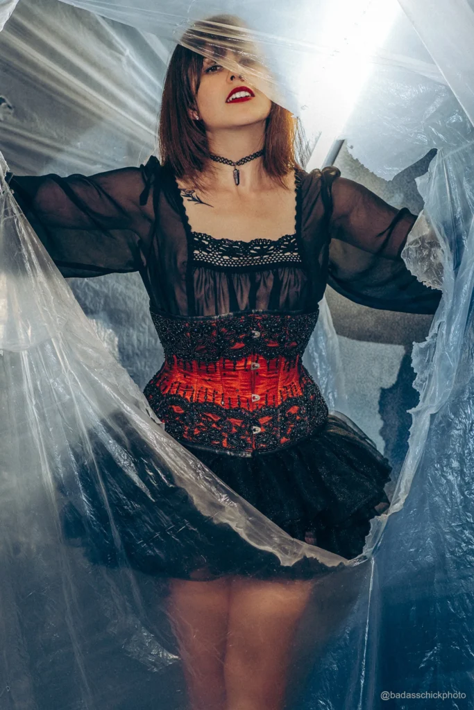 underbust corset